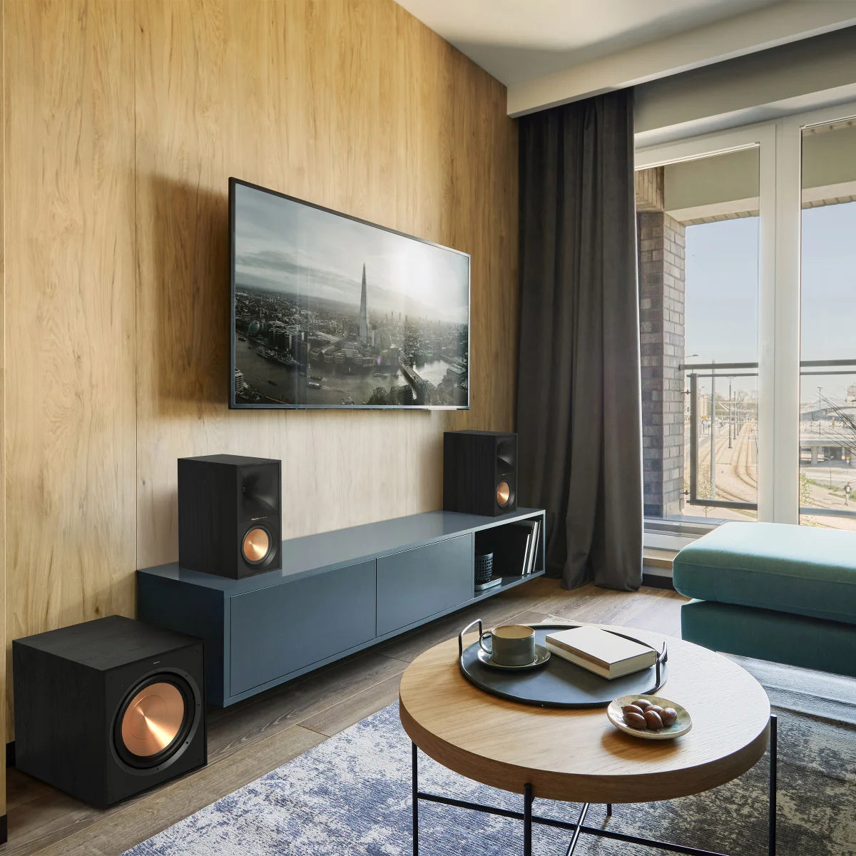 Onkyo TX-8220 stereo sprejemnik + Klipsch R-60M par pasivnih zvočnikov, komplet